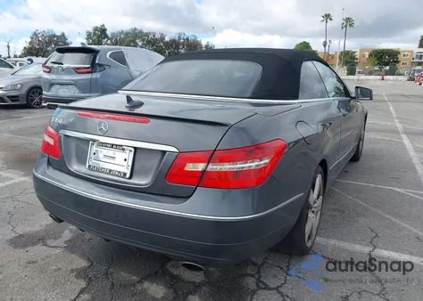 2013 Mercedes-Benz E 350 из США, поврежденный, VIN WDDKK5KF1DF185802